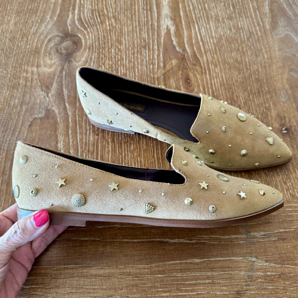 BCBGeneration tan suede Nikkola flats 8.5 - Picture 4 of 13